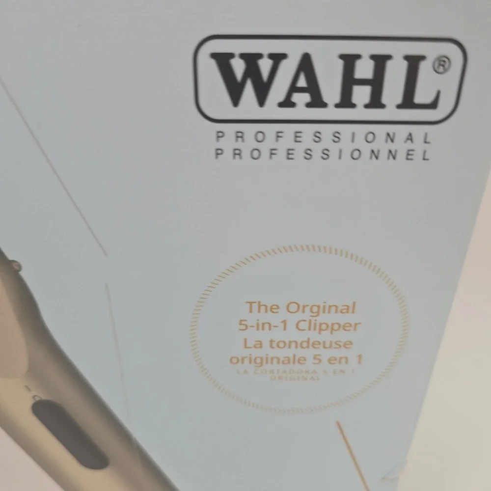 Wahl Professional Animal Arco Pet Dog Cat Hair Clipper 2 Batteries